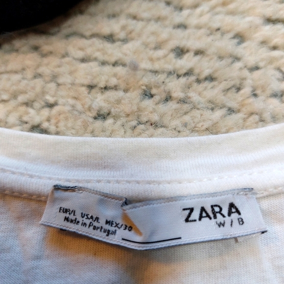 2/$35 Zara white tee with embroidered flower pattern - Picture 3 of 4
